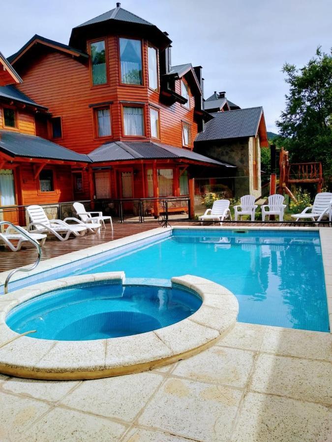 Del Pellin Apartahotel 2*